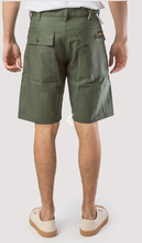 Load image into Gallery viewer, FATIGUE SHORT (OLIVE SATEEN) 5501
